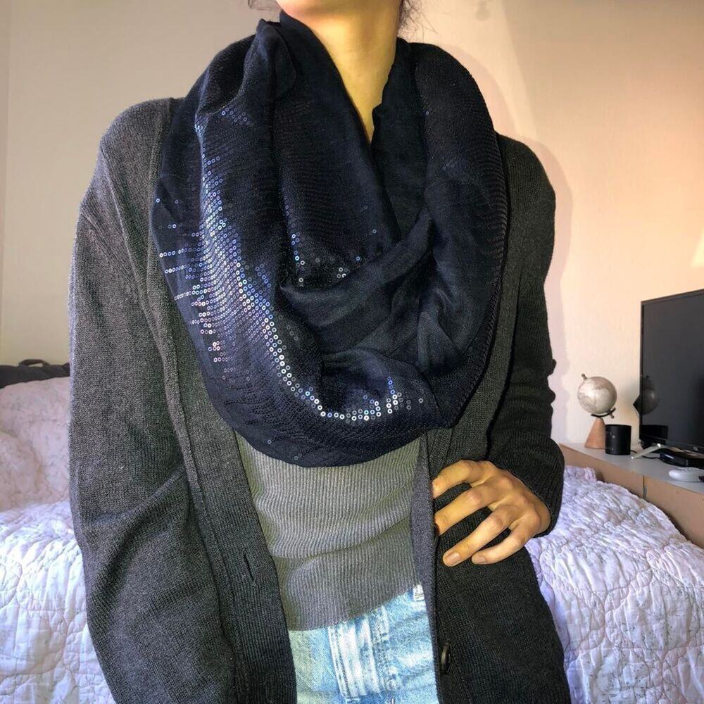 Sequin Infinity Scarf ✨